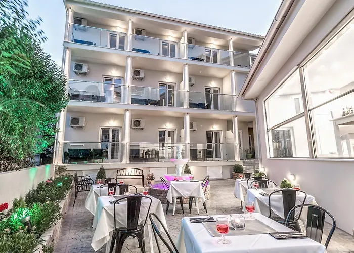 Palotel Hotell