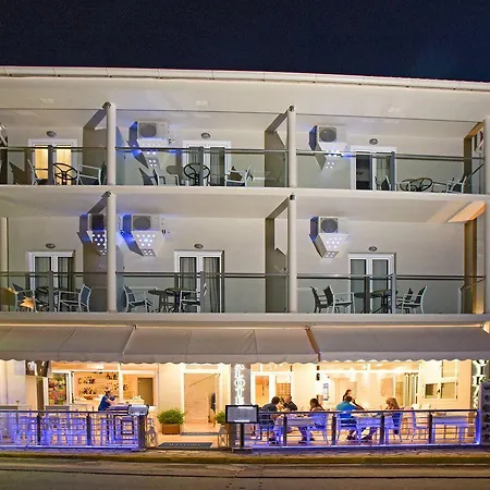 Palotel Design 2* 고우비아