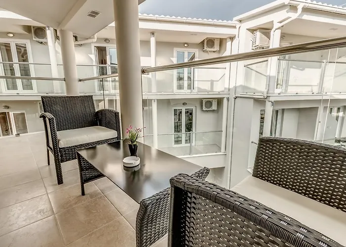 Palotel 2*